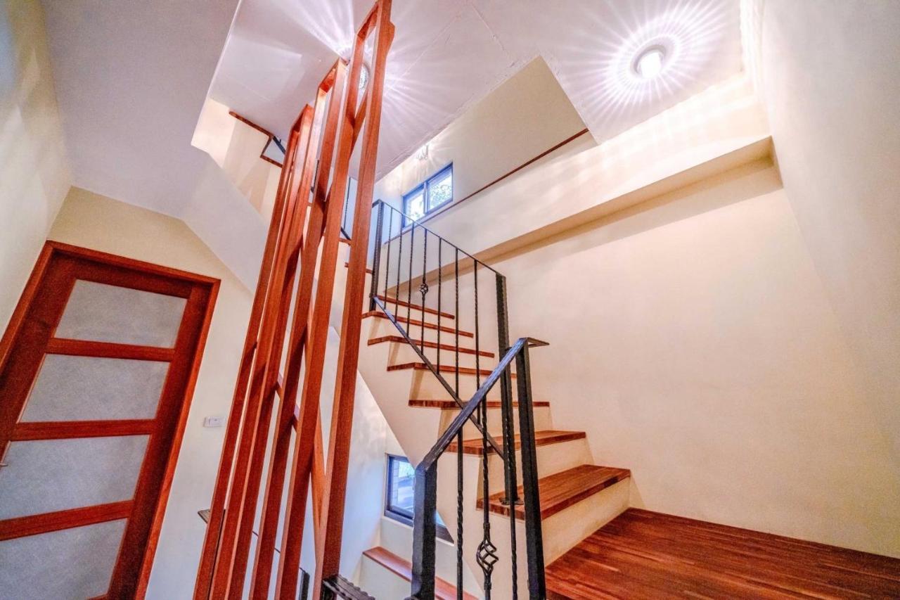 Puzzle Home Stay อู่เจี๋ย ภายนอก รูปภาพ