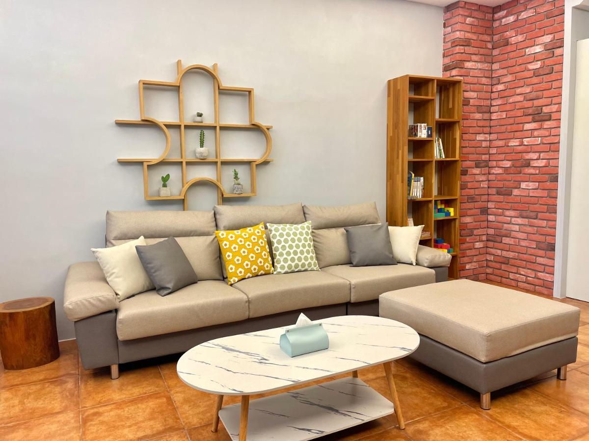 Puzzle Home Stay อู่เจี๋ย ภายนอก รูปภาพ
