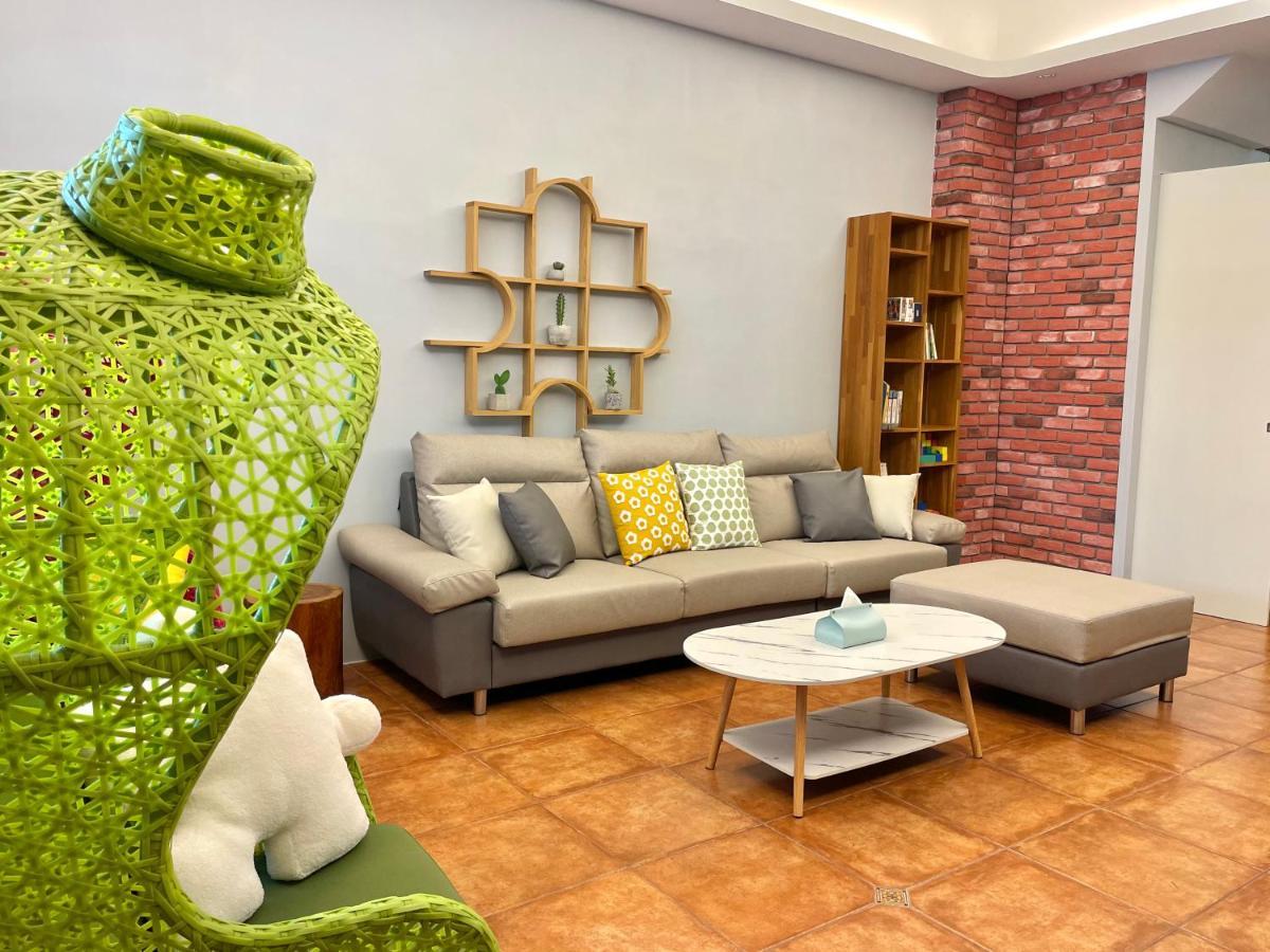 Puzzle Home Stay อู่เจี๋ย ภายนอก รูปภาพ